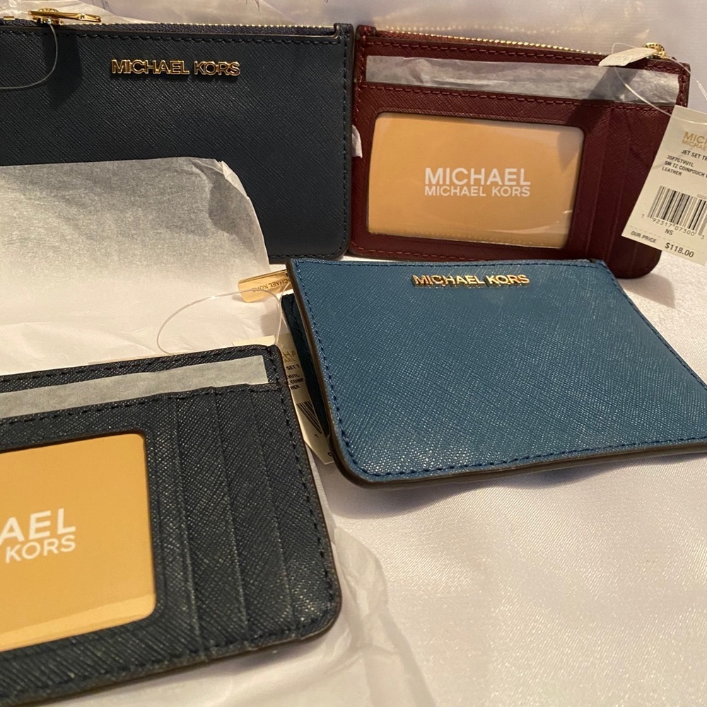 Small Michael Kors Wallet